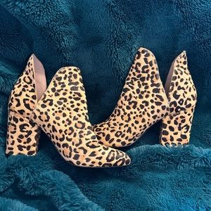 Steve Madden Rookie Leopard Print Bootie *Never Worn*